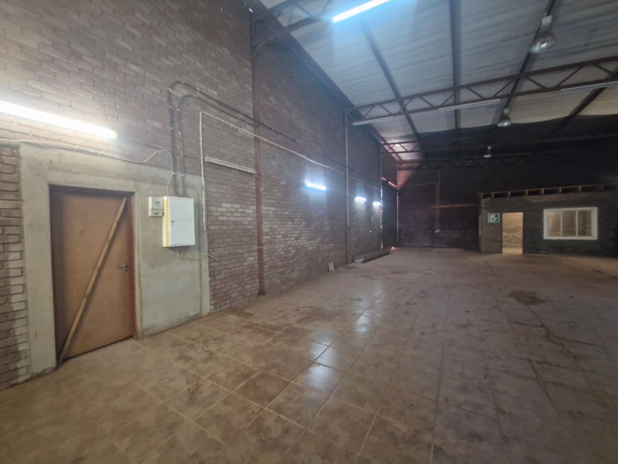 To Let Commercial Property for Rent in Kathu Northern Cape